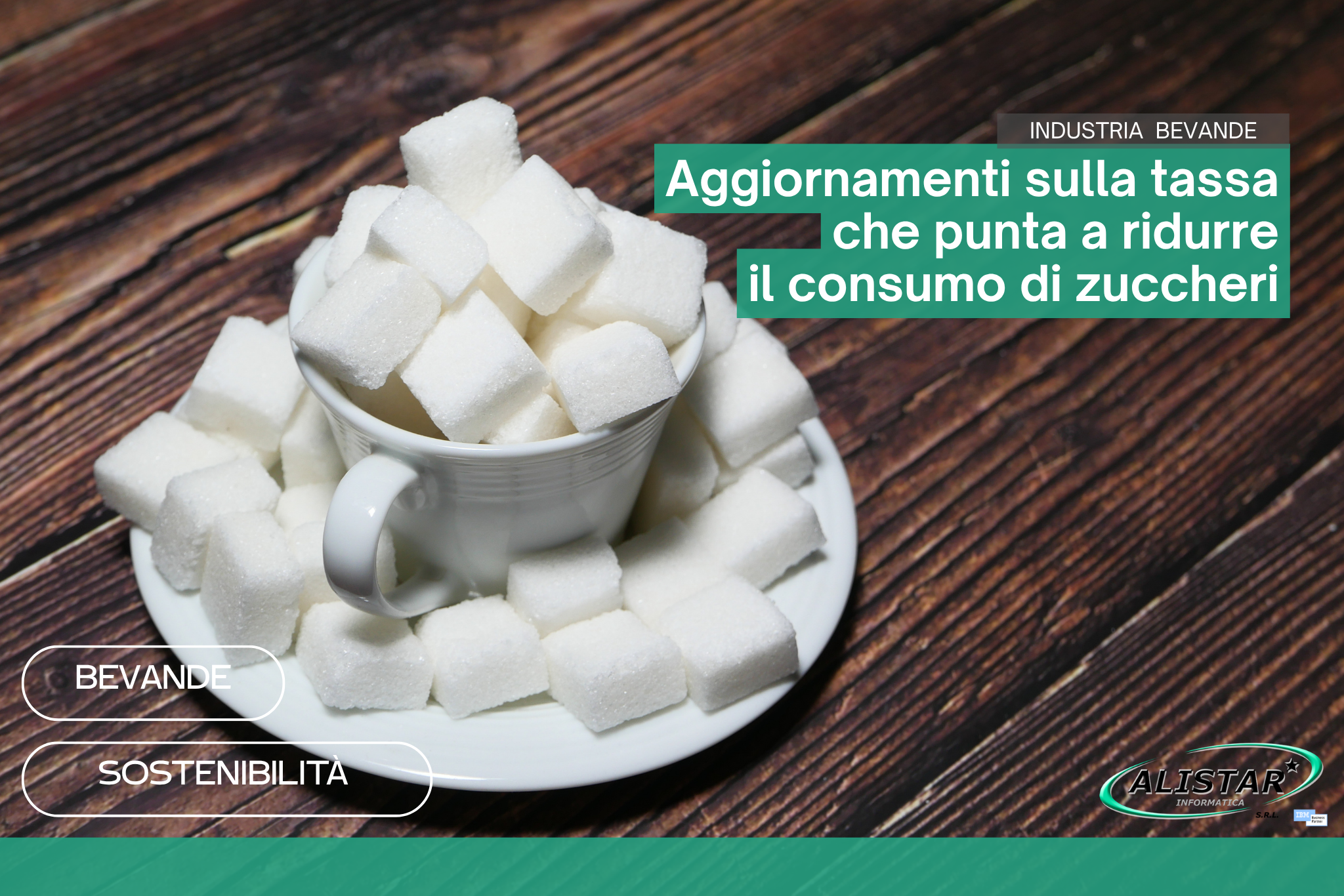 Tazza ripiena di cubetti di zucchero